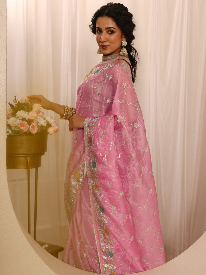Pink Embellished Silk Blend Saree With Unstitched Blouse Piece