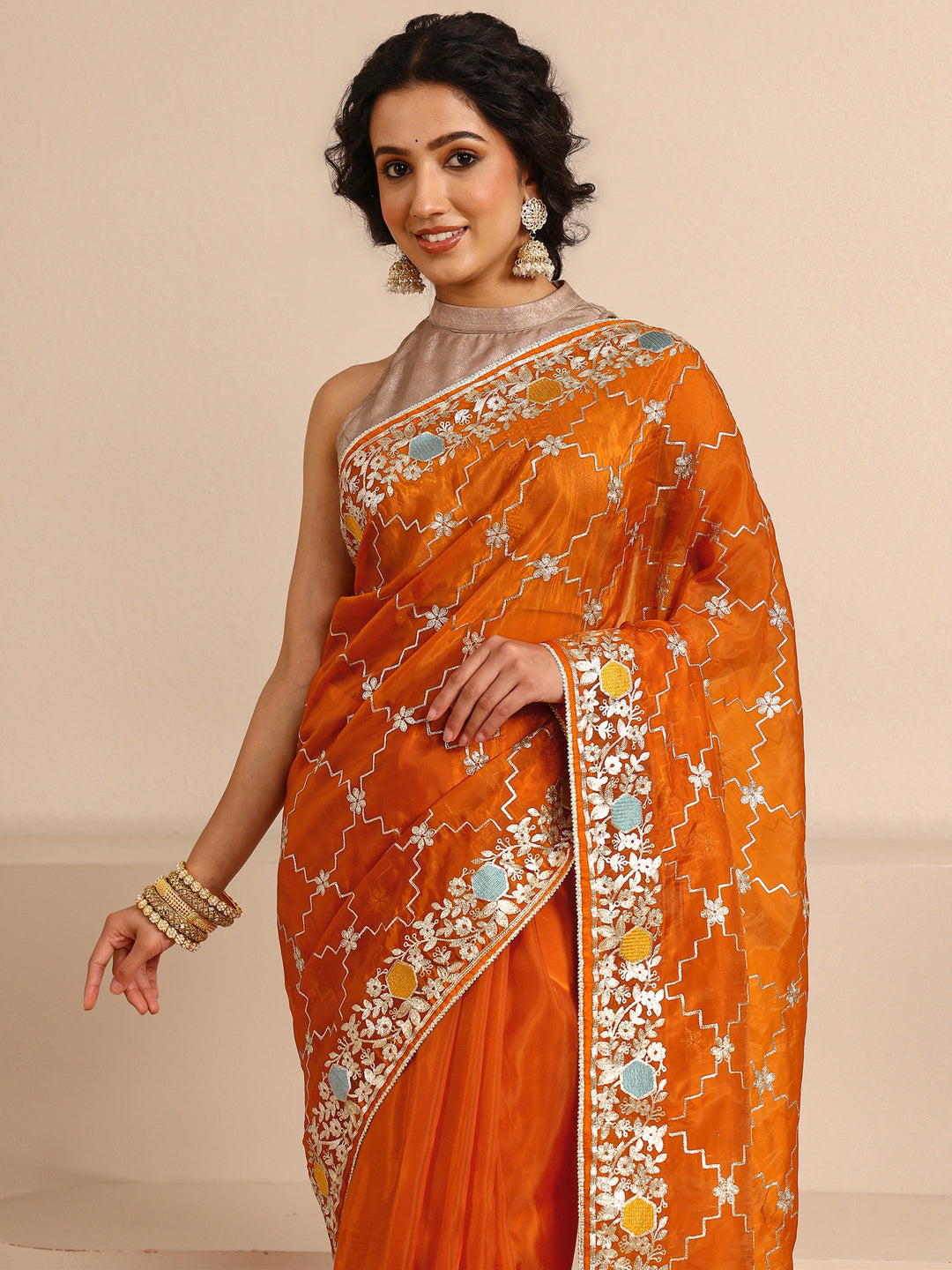 Orange Embellished Silk Blend Saree With Unstitched Blouse Piece