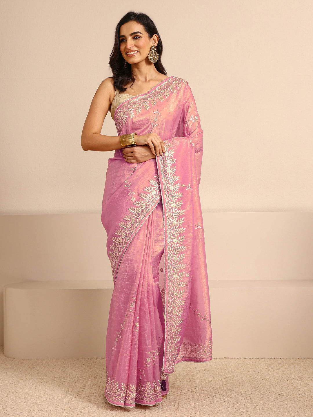Pink Floral Embellished Silk Blend Saree With Unstitched Blouse Piece