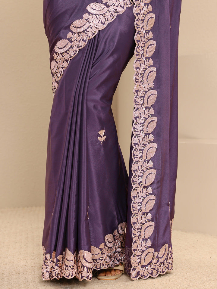Purple Embroidered Silk Blend Saree With Unstitched Blouse Piece