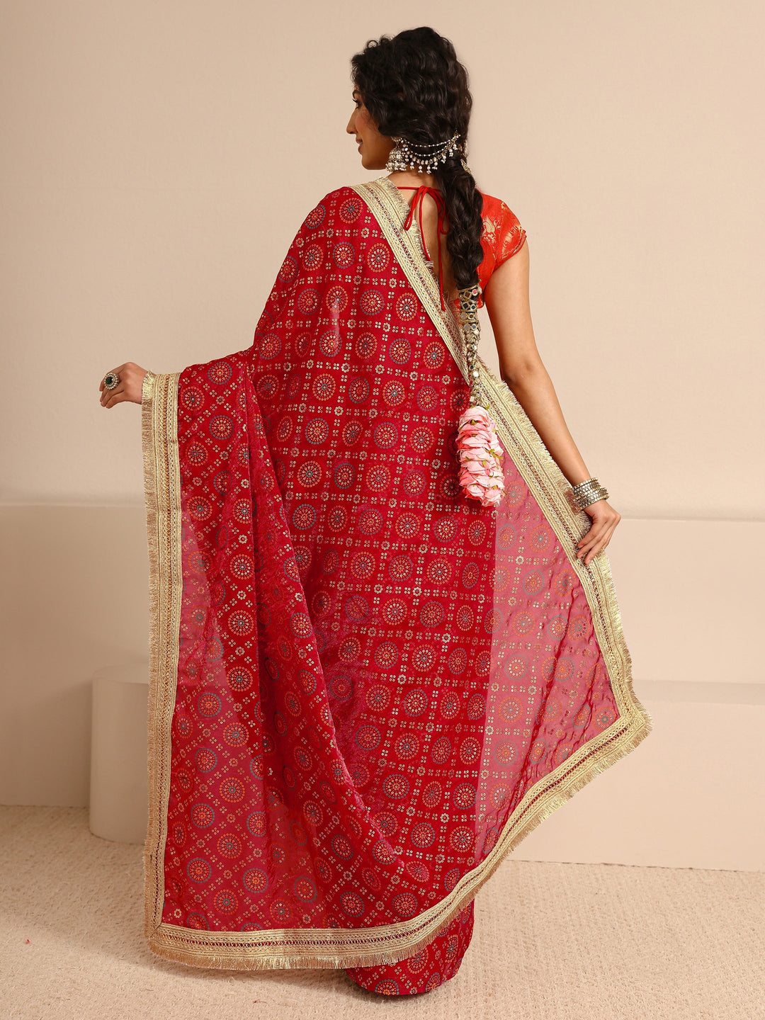 Red Bandhani Printed Silk Blend Saree With Unstitched Blouse Piece