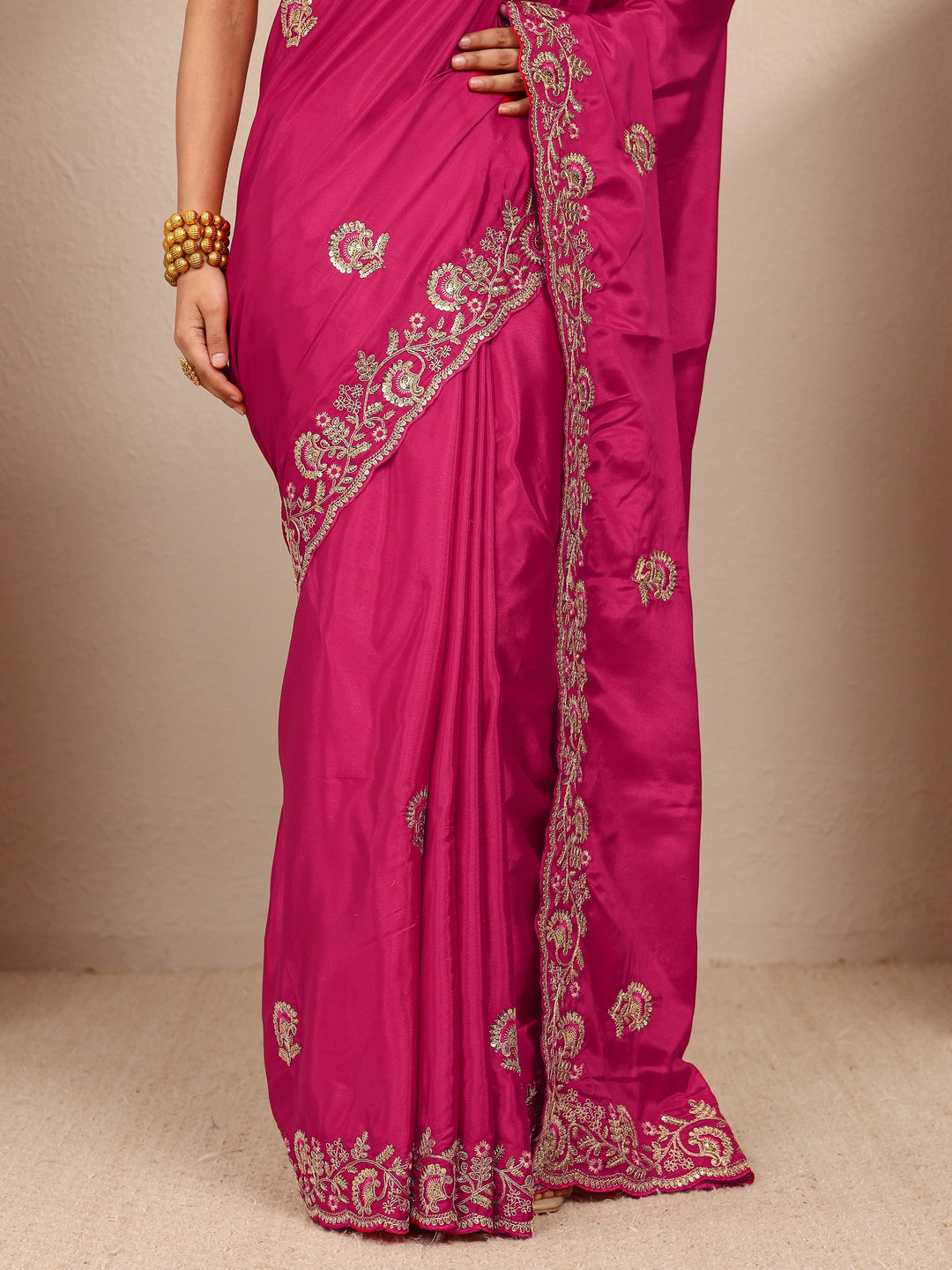 Pink Floral Embellished Satin Saree With Unstitched Blouse Piece