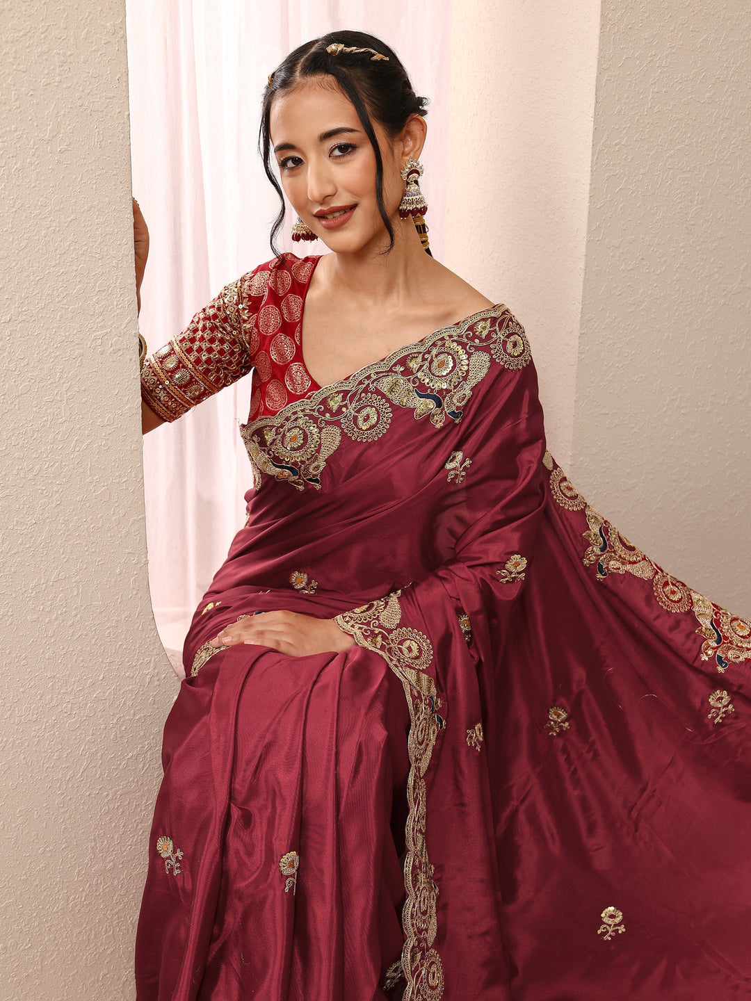 Maroon Solid Satin Saree With Unstitched Blouse Piece