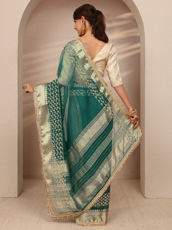 Green Woven Design Chanderi Silk Saree
With Unstitched Blouse Piece