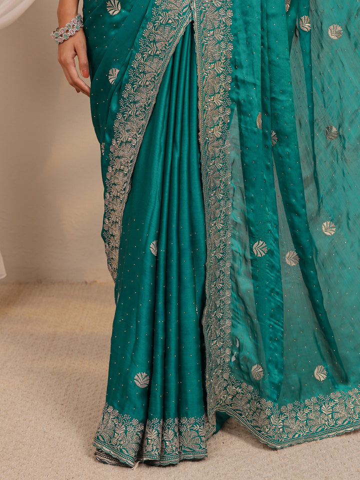 Green Floral Embellished Silk Blend Saree With Unstitched Blouse Piece