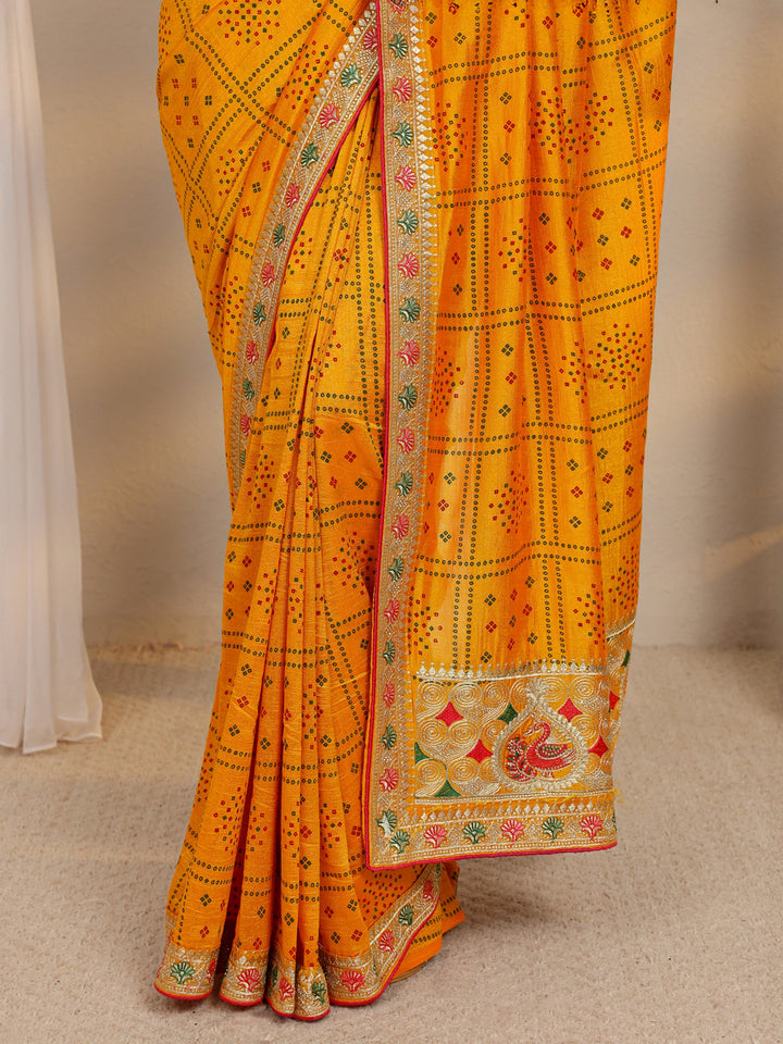 Mustard Bandhani Printed Silk Blend Saree With Unstitched Blouse Piece