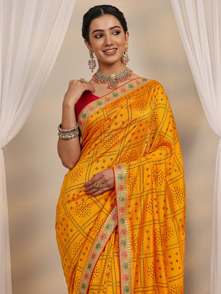 Mustard Bandhani Printed Silk Blend Saree With Unstitched Blouse Piece