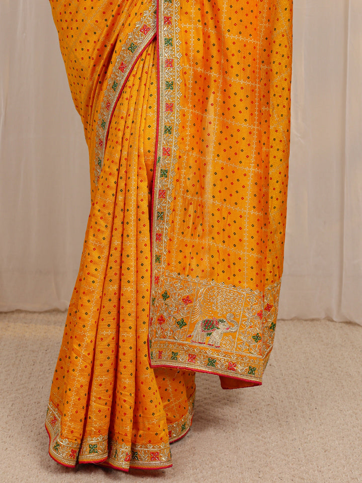 Mustard Bandhani Printed Silk Blend Saree With Unstitched Blouse Piece