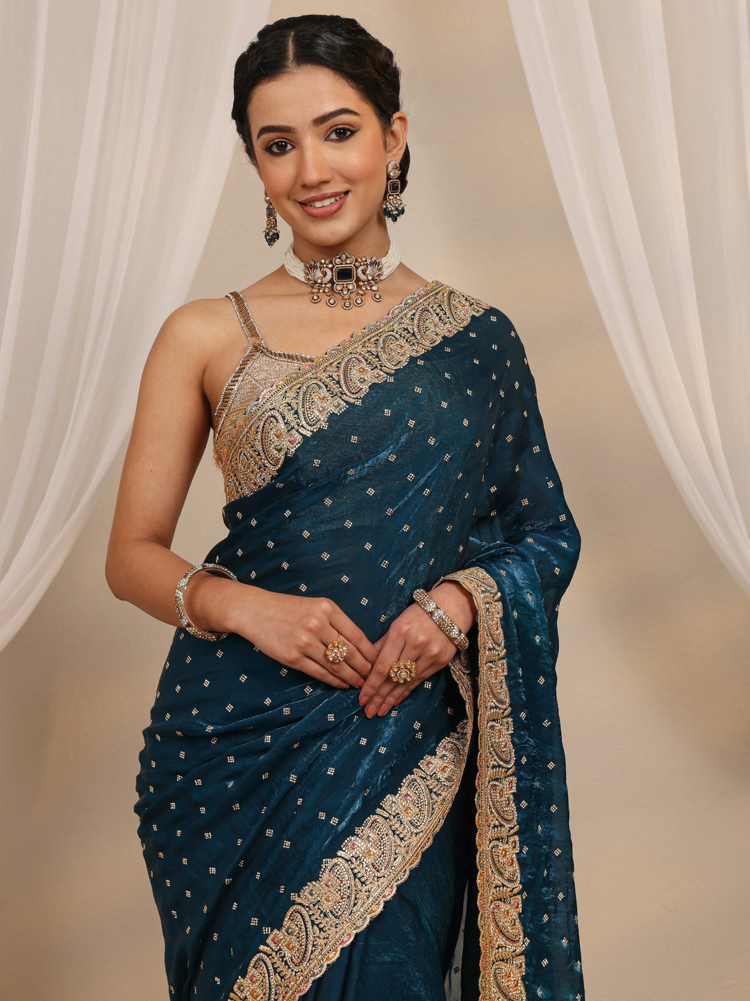Teal Embellished Tissue Saree With Unstitched Blouse Piece