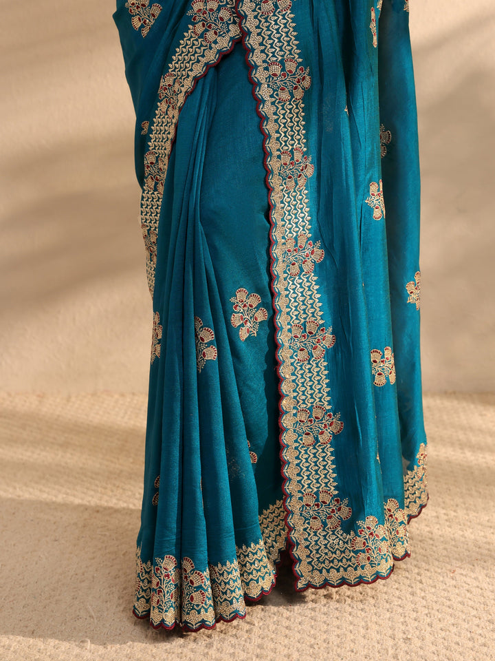 Blue Floral Embellished Silk Blend Saree 
With Unstitched Blouse Piece