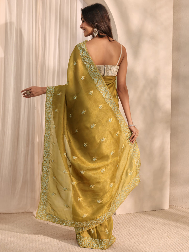 Green Embroidered Silk Blend Saree 
With Unstitched Blouse Piece