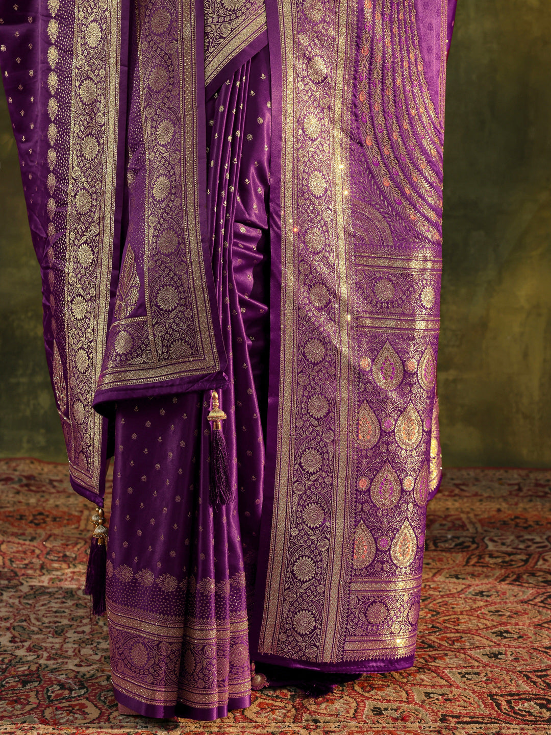 Purple Embellished  Silk Saree With Unstitched Blouse And Dupatta