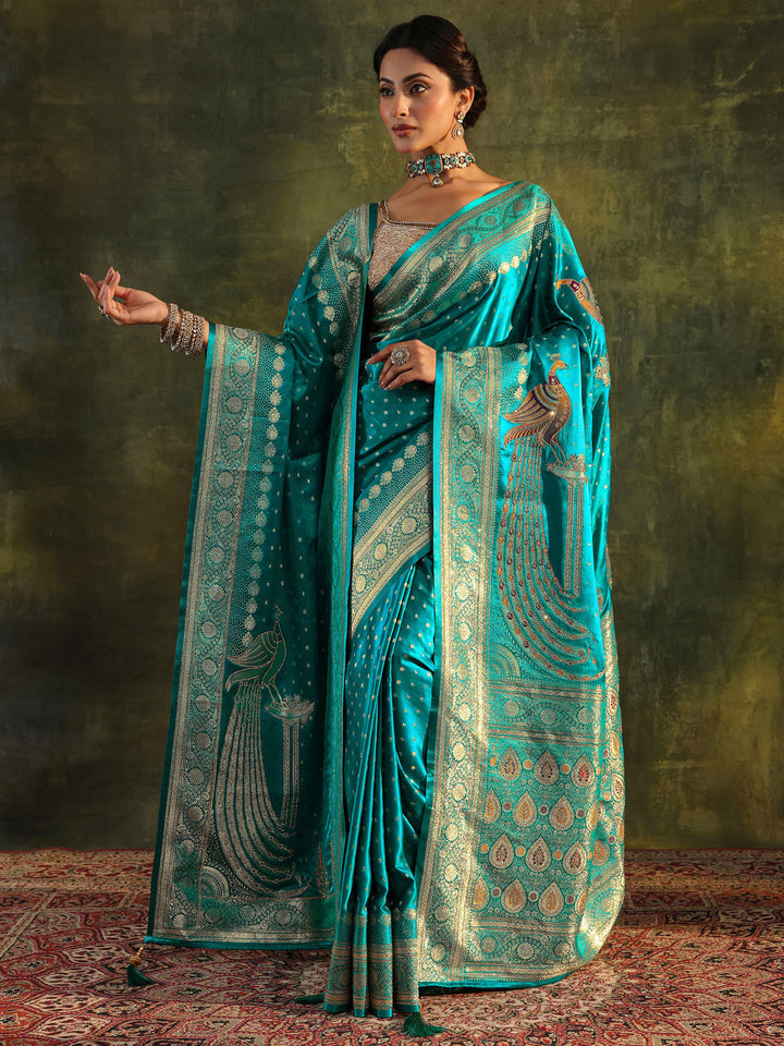 Green Banarasi Silk Saree With Unstitched Blouse And Dupatta
