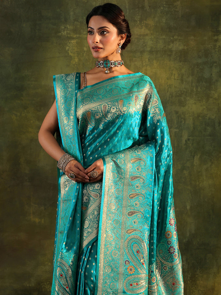 Green Embellished Silk Saree With Unstitched Blouse And Dupatta