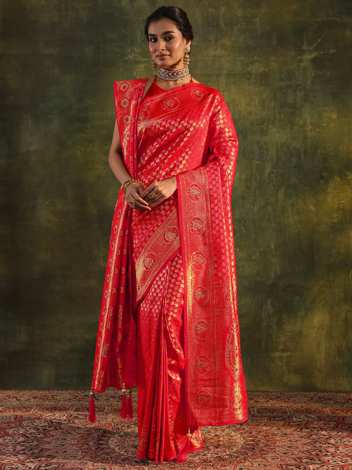 Red Banarasi Silk Saree With Unstitched Blouse And Dupatta