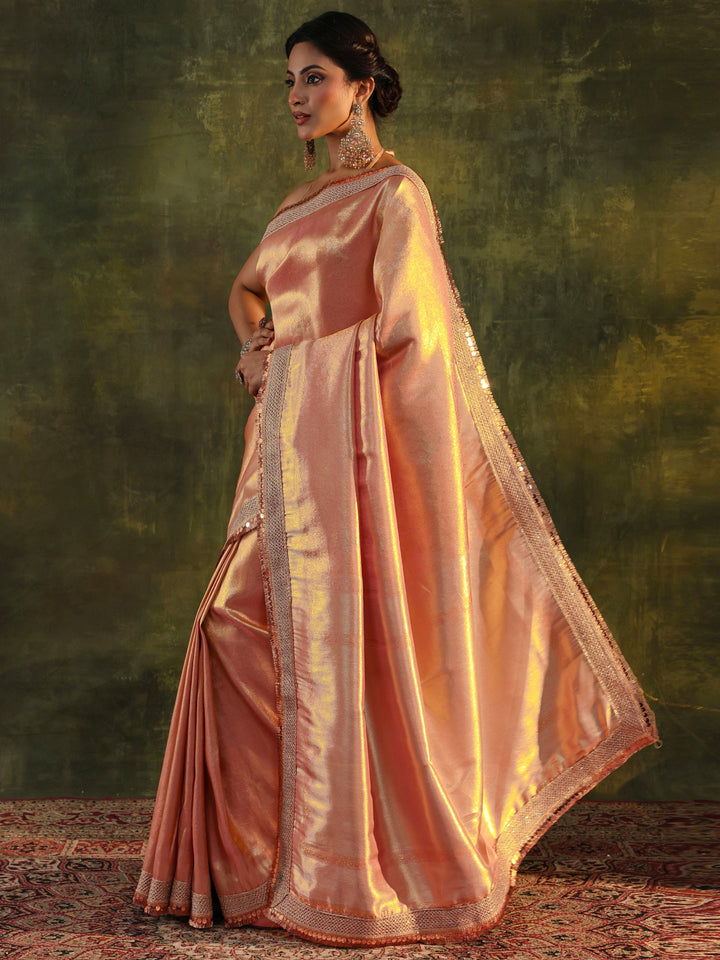Peach Silk Blend Saree With Unstitched Blouse Piece