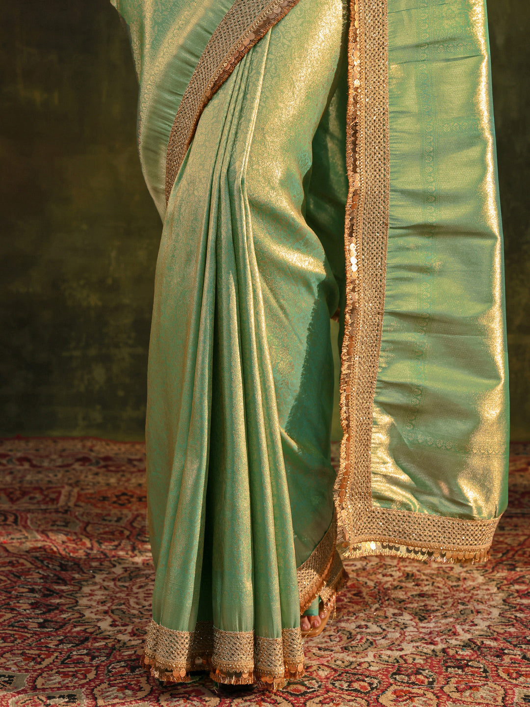 Blue Woven Design Silk Blend Saree With Unstitched Blouse Piece