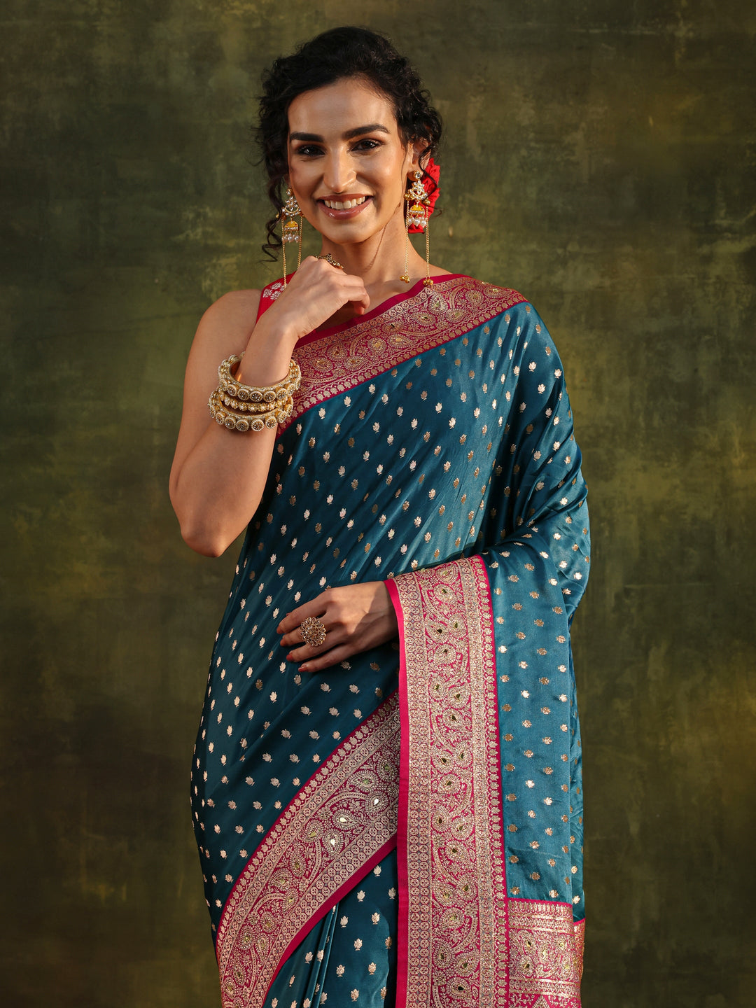 Teal Woven Design Silk Blend Banarasi Saree With Unstitched Blouse Piece