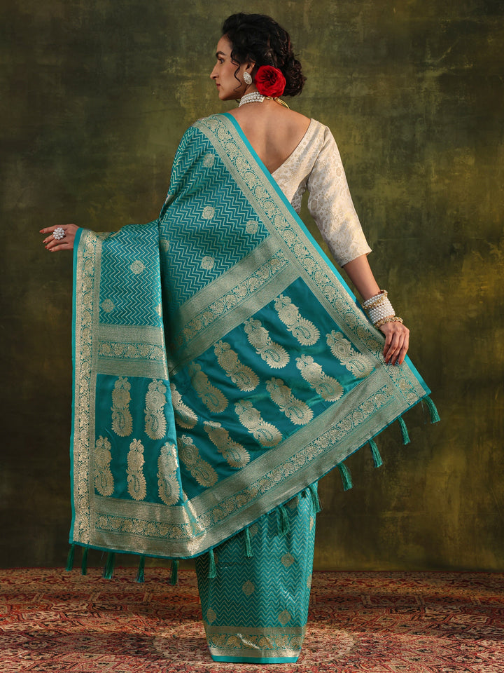 Blue Woven Design Silk Blend Banarasi Saree With Unstitched Blouse Piece