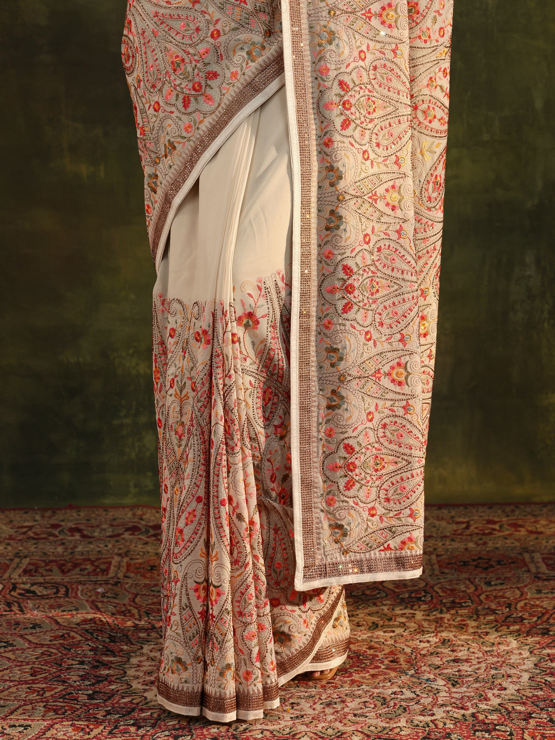 Libas Art Off White Jamawar Embroidered Georgette Saree With Unstitched Blouse Piece
