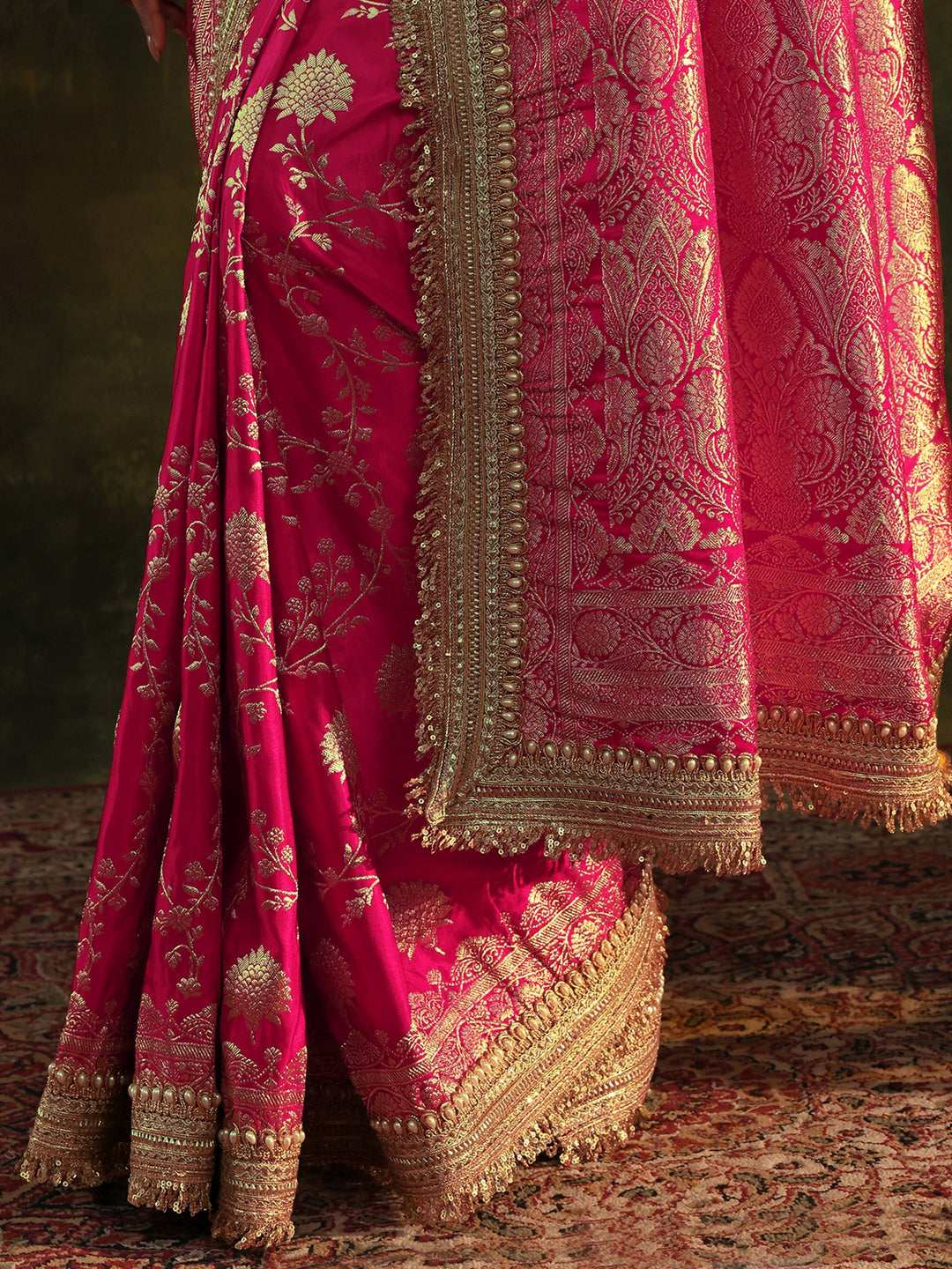 Libas Art Pink Banarasi Silk Saree With Unstitched Blouse Piece