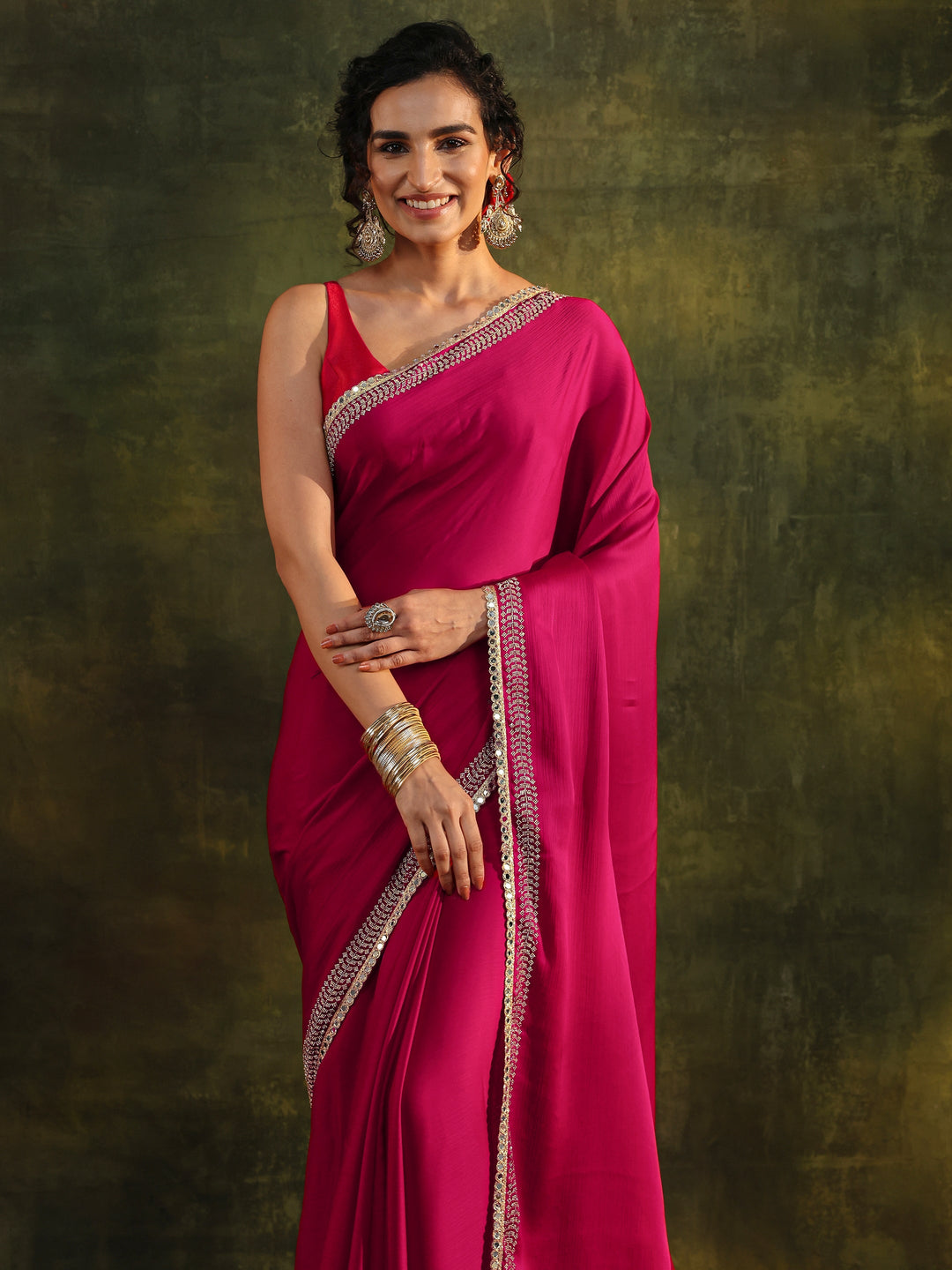 Pink Embellished Silk Blend Saree With Unstitched Blouse Piece