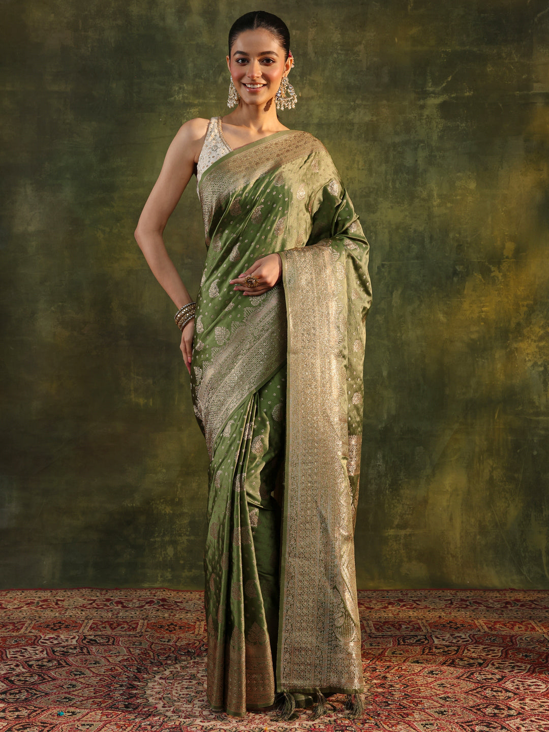 Green Woven Design Satin Banarasi Saree With Unstitched Blouse Piece