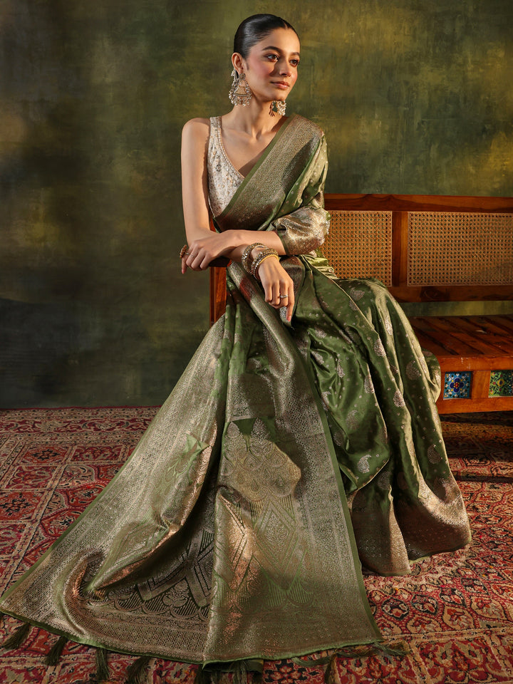 Green Woven Design Satin Banarasi Saree With Unstitched Blouse Piece