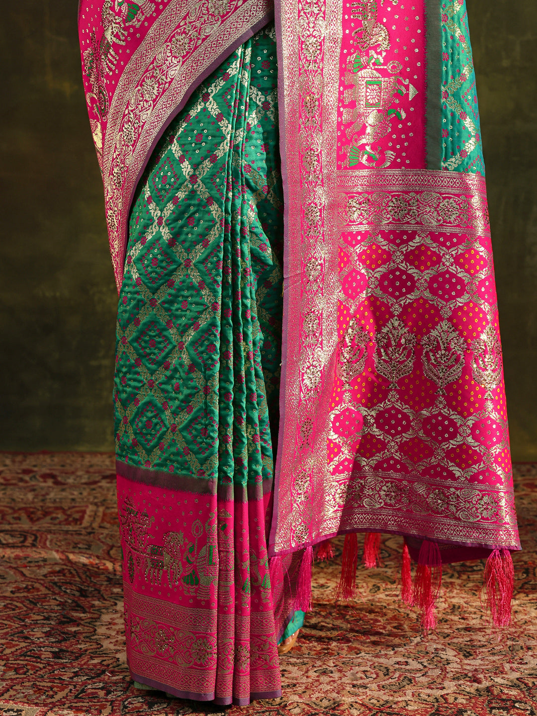 Green Gharchola Woven Design Silk Blend Saree With Unstitched Blouse Piece