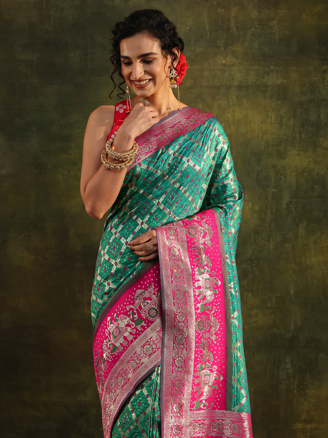 Green Gharchola Woven Design Silk Blend Saree With Unstitched Blouse Piece