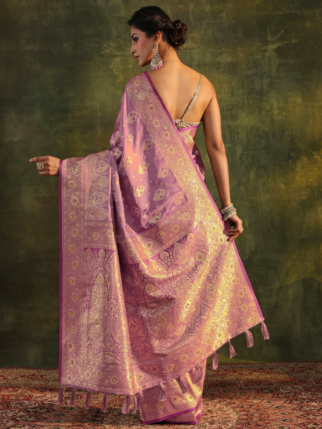 Purple Banarasi Silk Blend Saree With Unstitched Blouse Piece