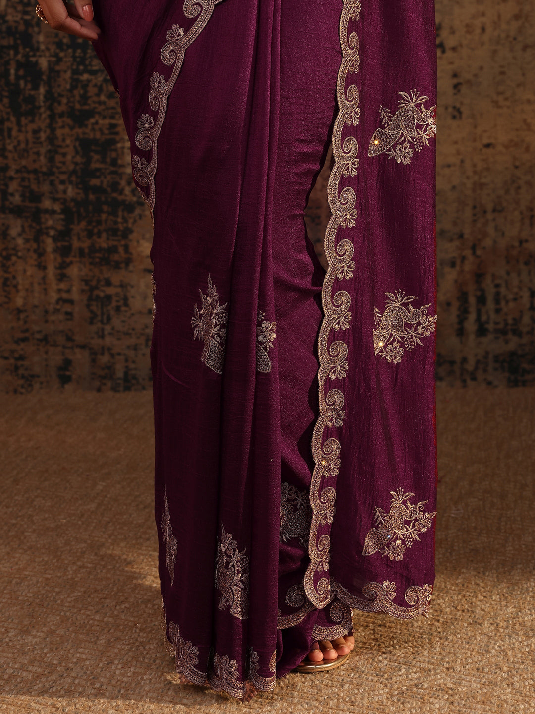 Maroon Floral Embroidered Silk Blend Saree With Unstitched Blouse Piece