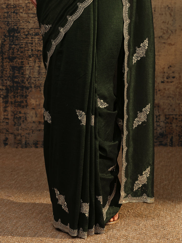 Green Floral Embroidered Silk Blend Saree With Unstitched Blouse Piece