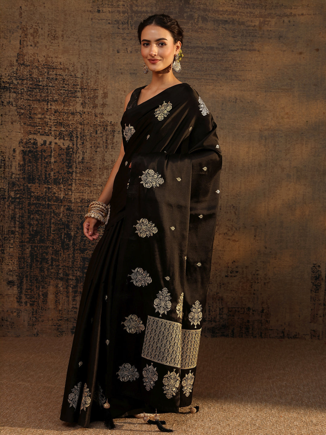Black Floral Embroidered Silk Blend Saree With Unstitched Blouse Piece