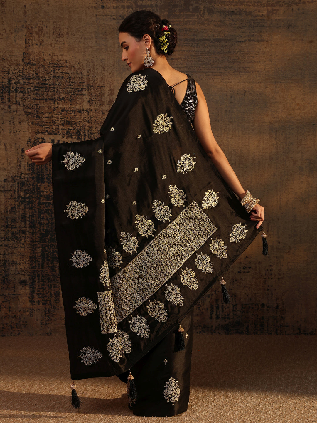 Black Floral Embroidered Silk Blend Saree With Unstitched Blouse Piece