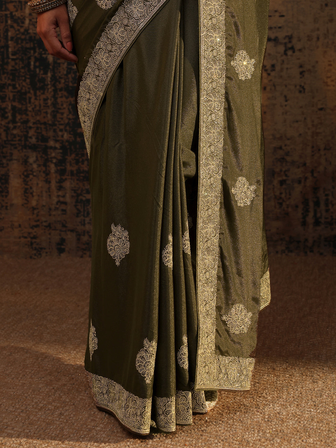 Green Ethnic Motifs Embellished Satin Saree With Unstitched Blouse Piece