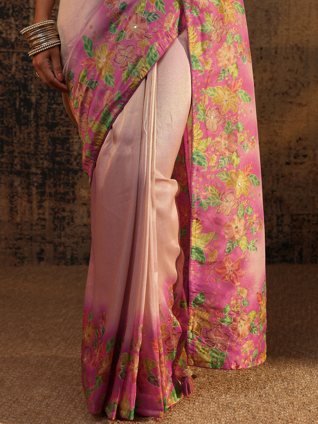 Pink Floral Solid Tissue Saree With Unstitched Blouse Piece