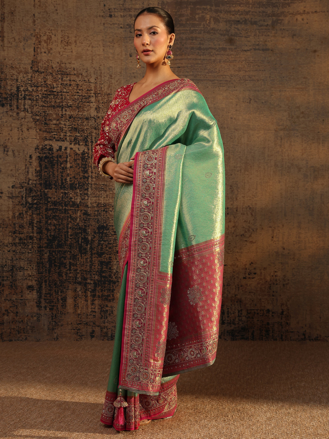 Libas Art Green Ethnic Motifs Woven Design Silk Blend Saree With Unstitched Blouse Piece
