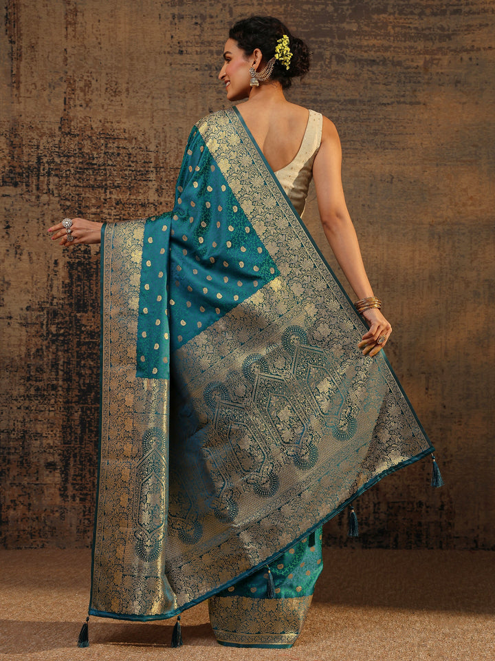Green Floral Woven Design Silk Blend Saree With Unstitched Blouse Piece