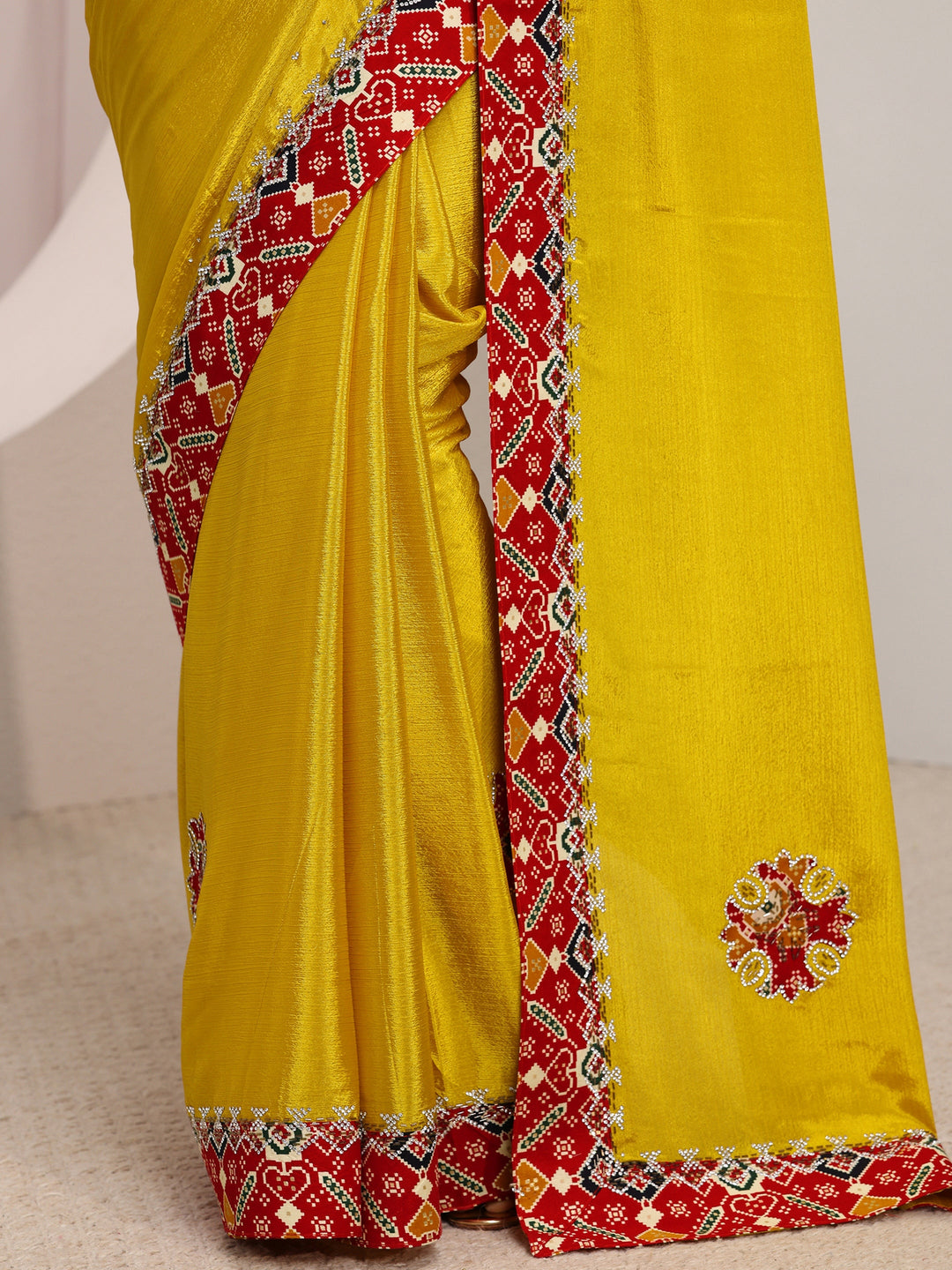 Mustard Patola Border Chinon Saree With Unstitched Blouse Piece