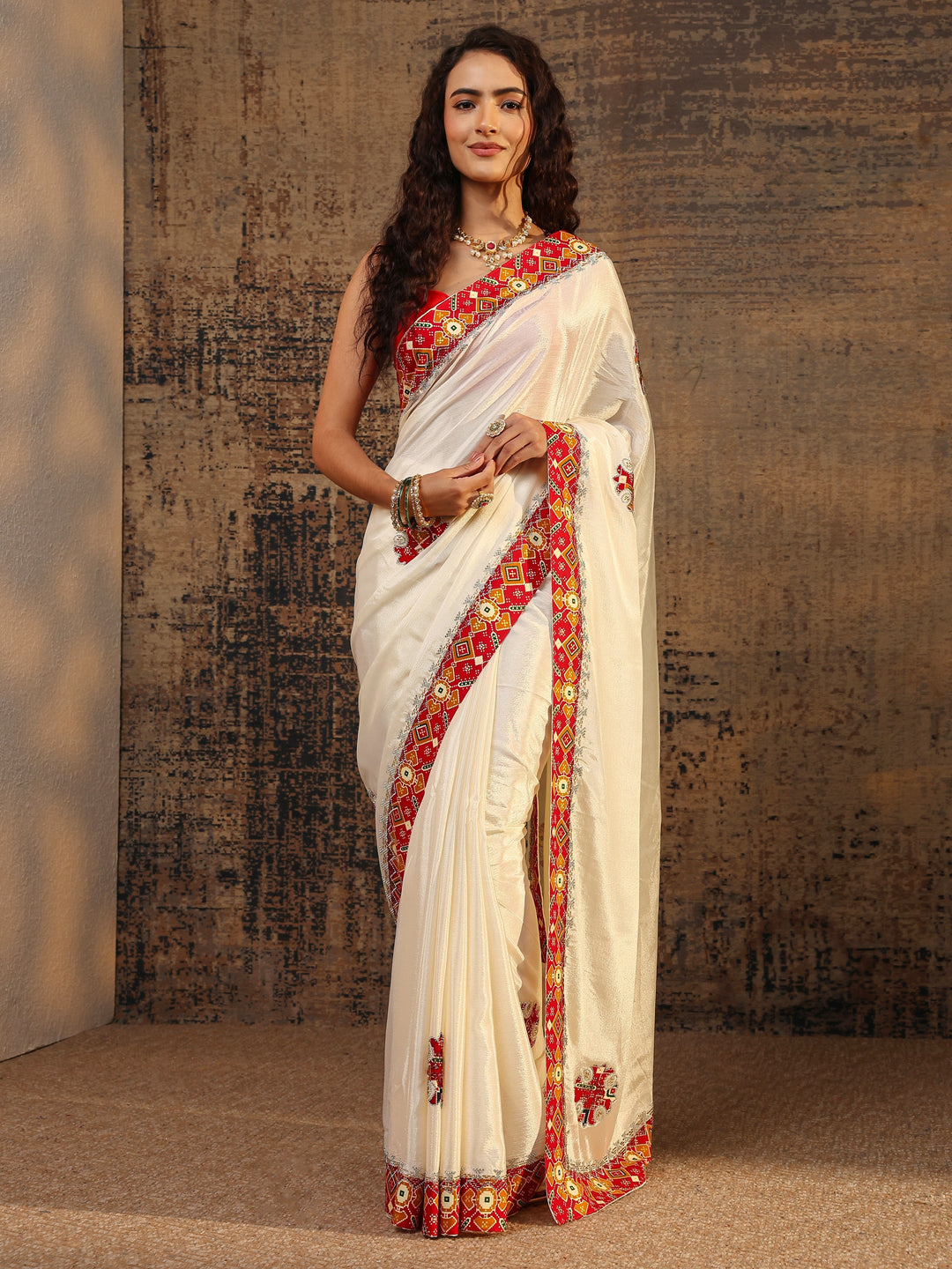Cream Ethnic Motifs Embellished Silk Blend Saree With Unstitched Blouse Piece