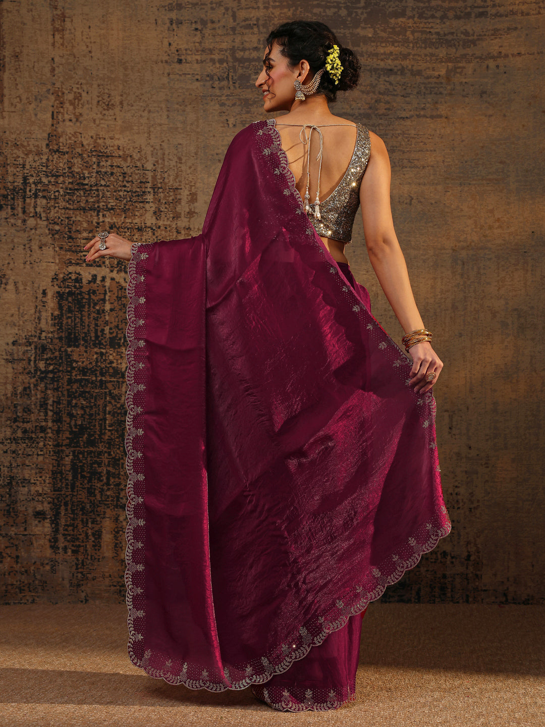 Pink Solid Satin Saree With Unstitched Blouse Piece