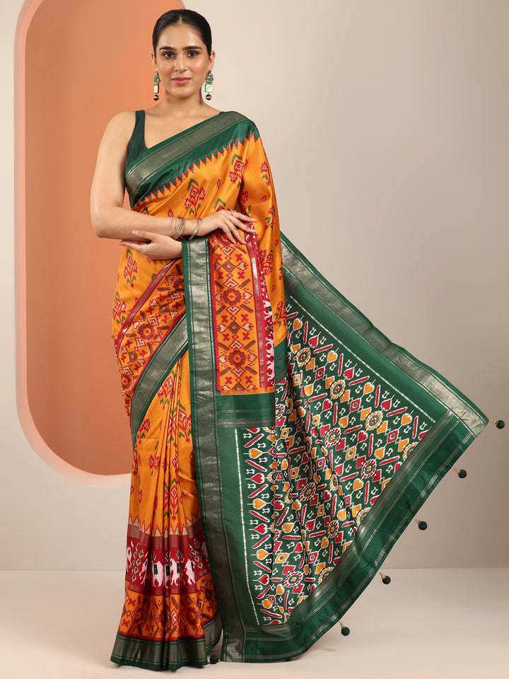 Mustard Printed Silk Blend Saree With Unstitched Blouse Piece
