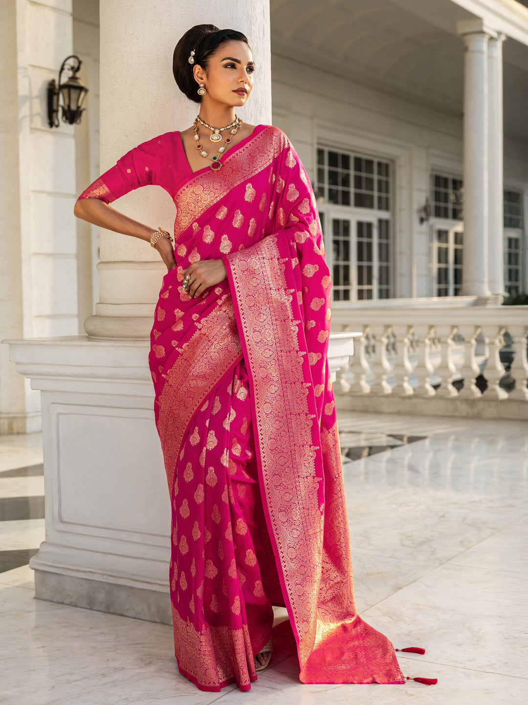 Pink Woven Design Silk Blend Saree With Unstitched Blouse Piece
