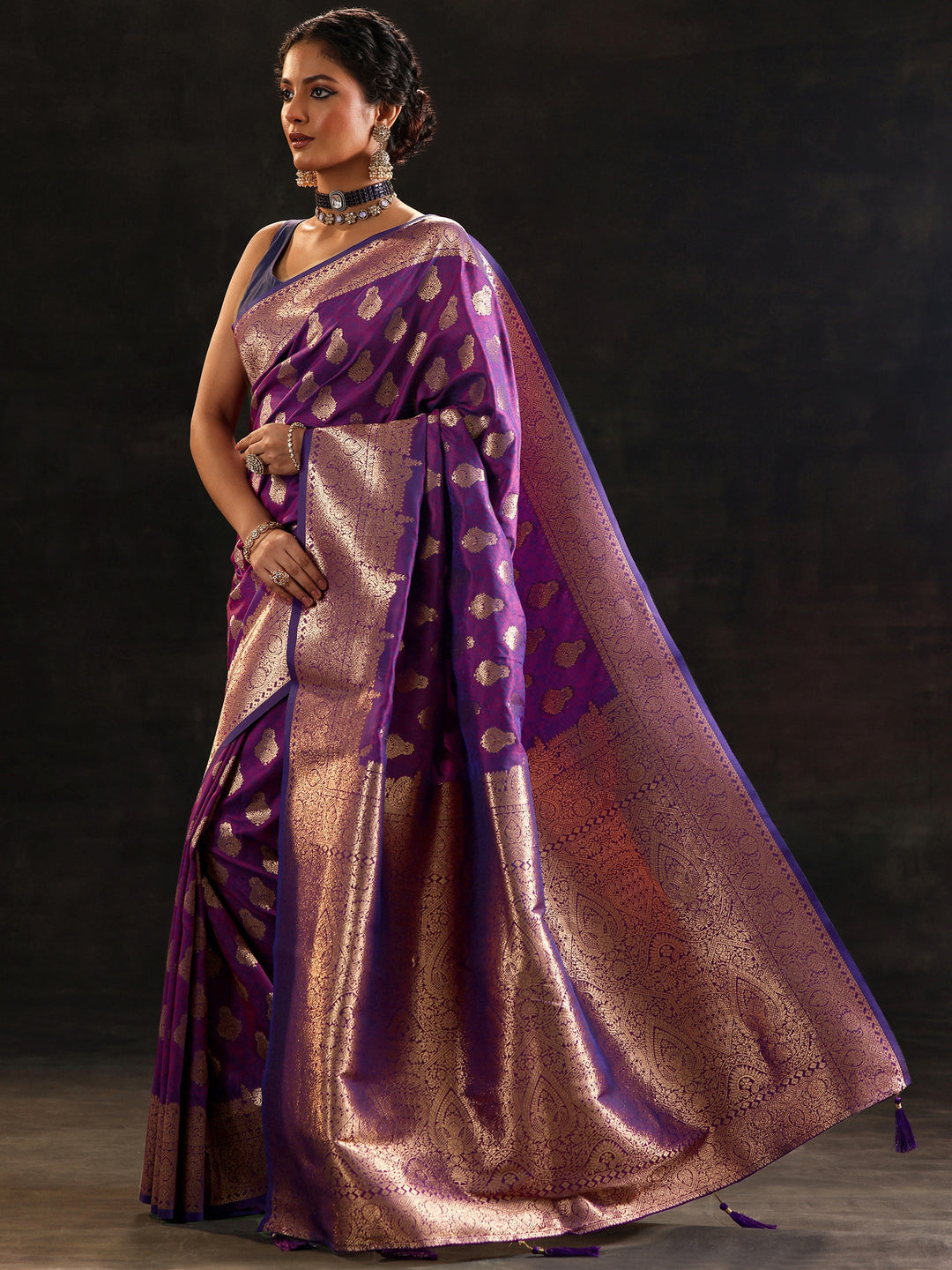Purple Woven Design Silk Blend Saree With Unstitched Blouse Piece