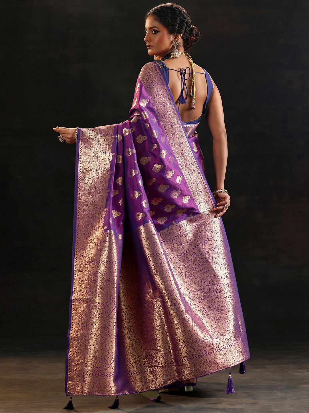 Purple Woven Design Silk Blend Saree With Unstitched Blouse Piece