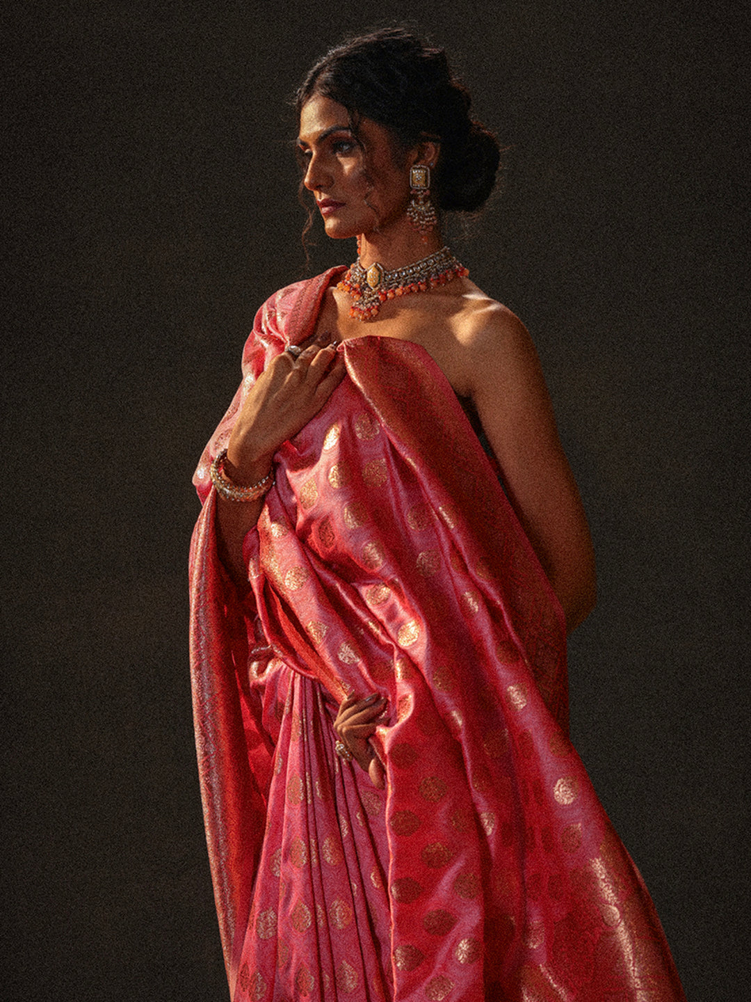 Pink Woven Design Silk Blend Saree With Unstitched Blouse Piece