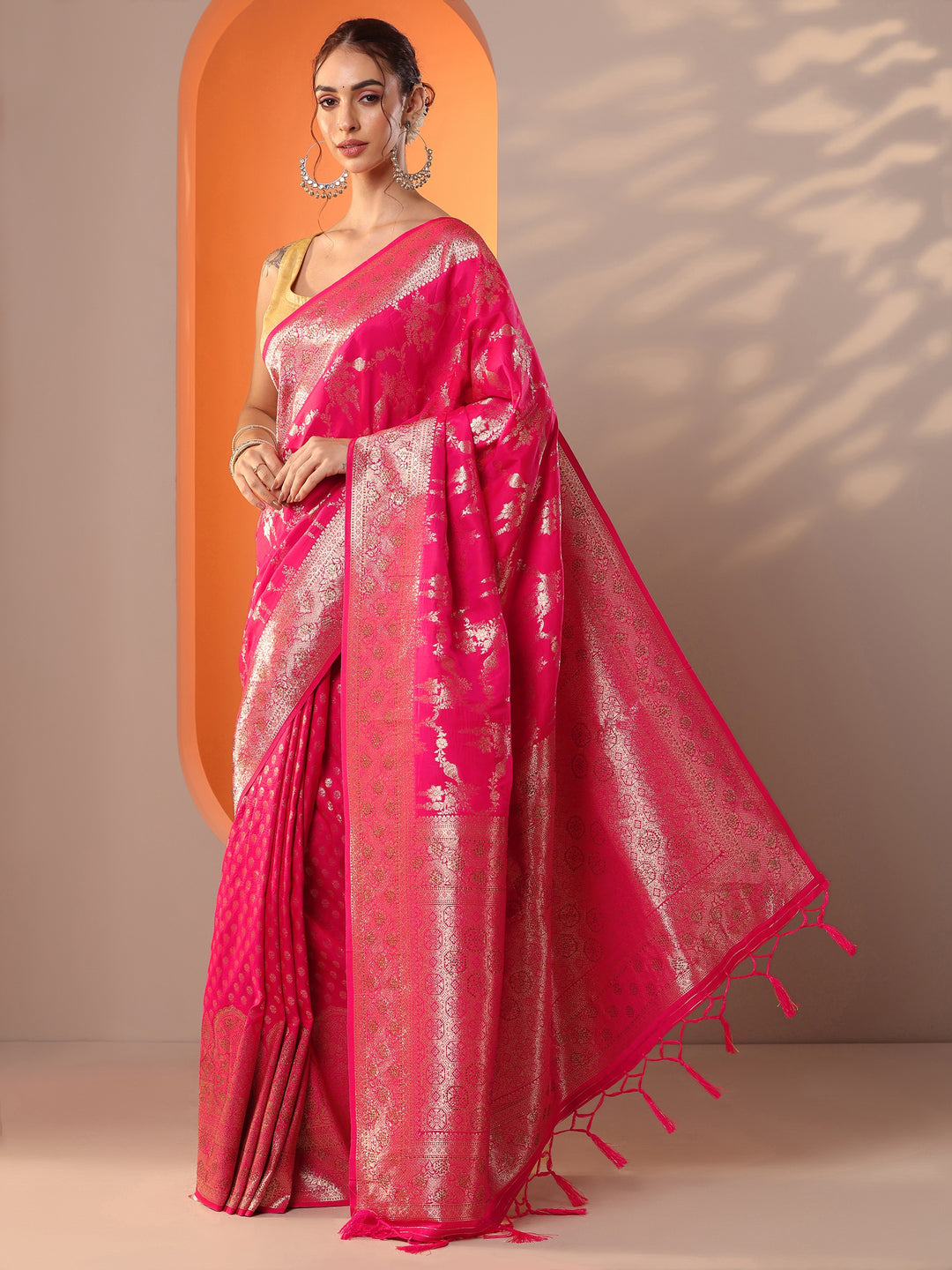 Pink Woven Design Silk Blend Saree With Unstitched Blouse Piece