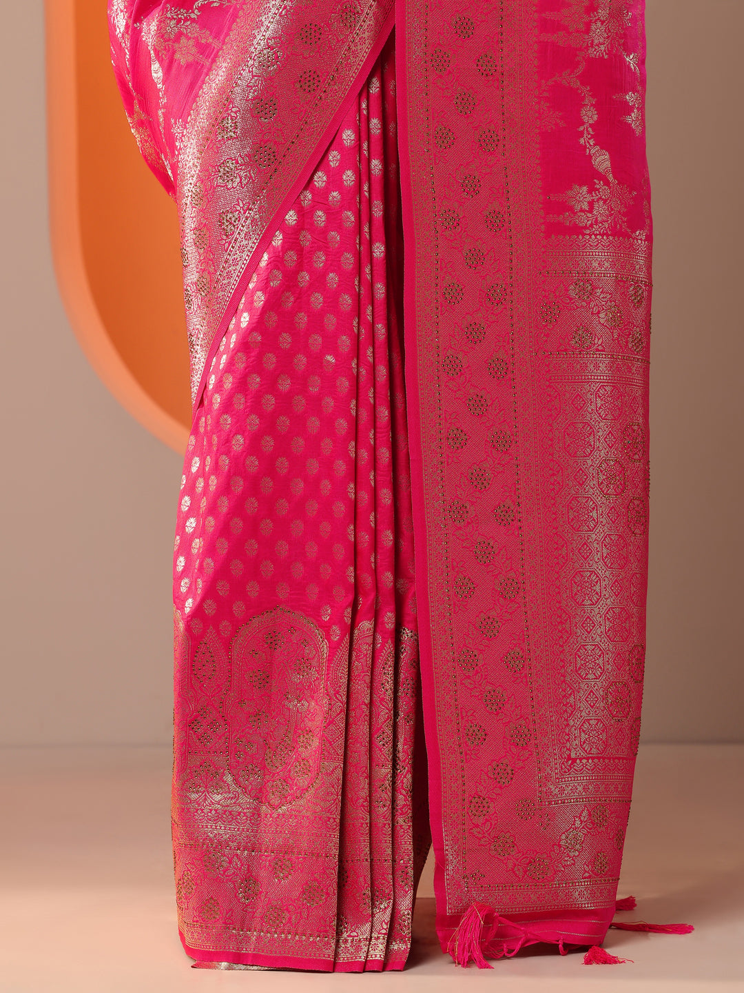 Pink Woven Design Silk Blend Saree With Unstitched Blouse Piece