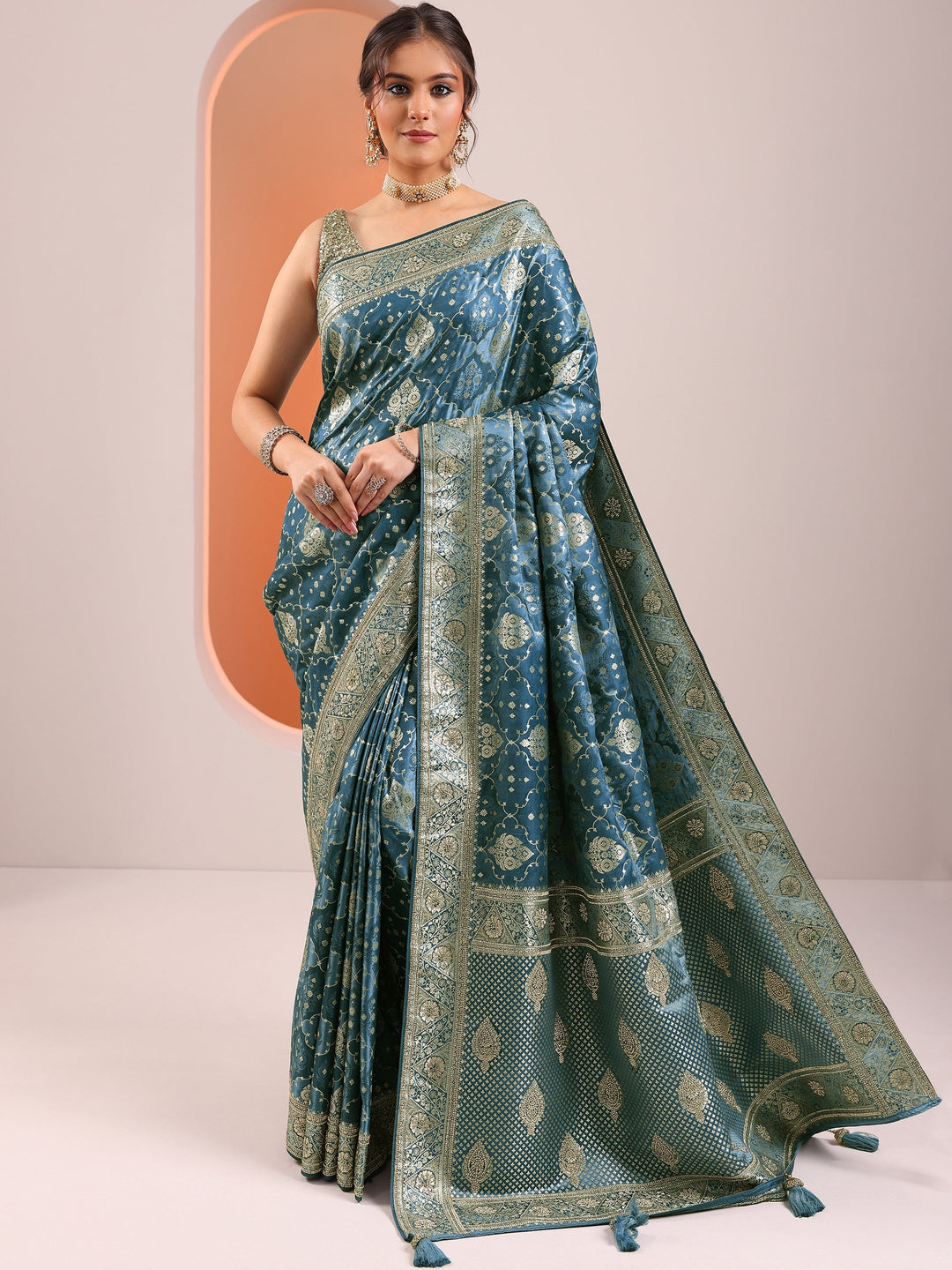 Blue Woven Design Silk Blend Saree With Unstitched Blouse Piece